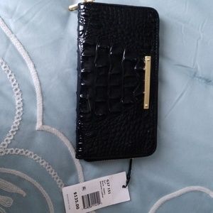 Ladie's Wallet